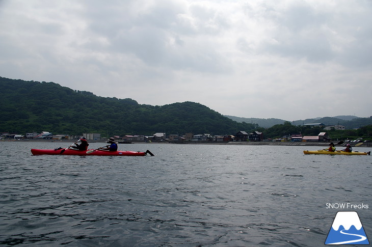 真夏の北海道・小樽塩谷 シーカヤックで目指せ『青の洞窟』！